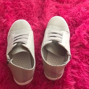 CHEAP SHOES!!!!